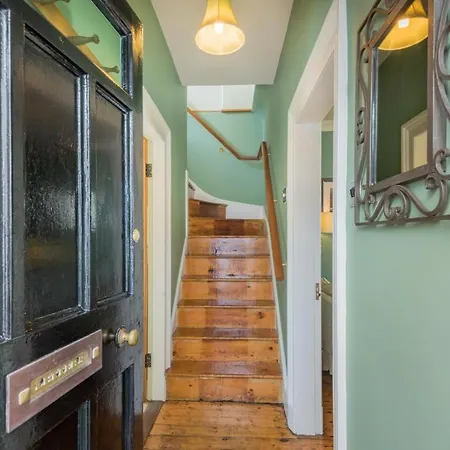 Prázdninový dům 2 Bed In Sz126 *