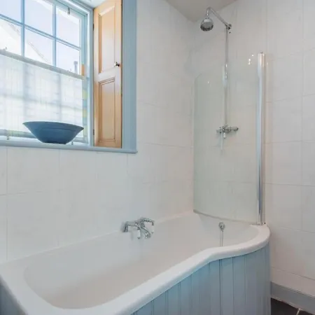 2 Bed In Sz126 펜션